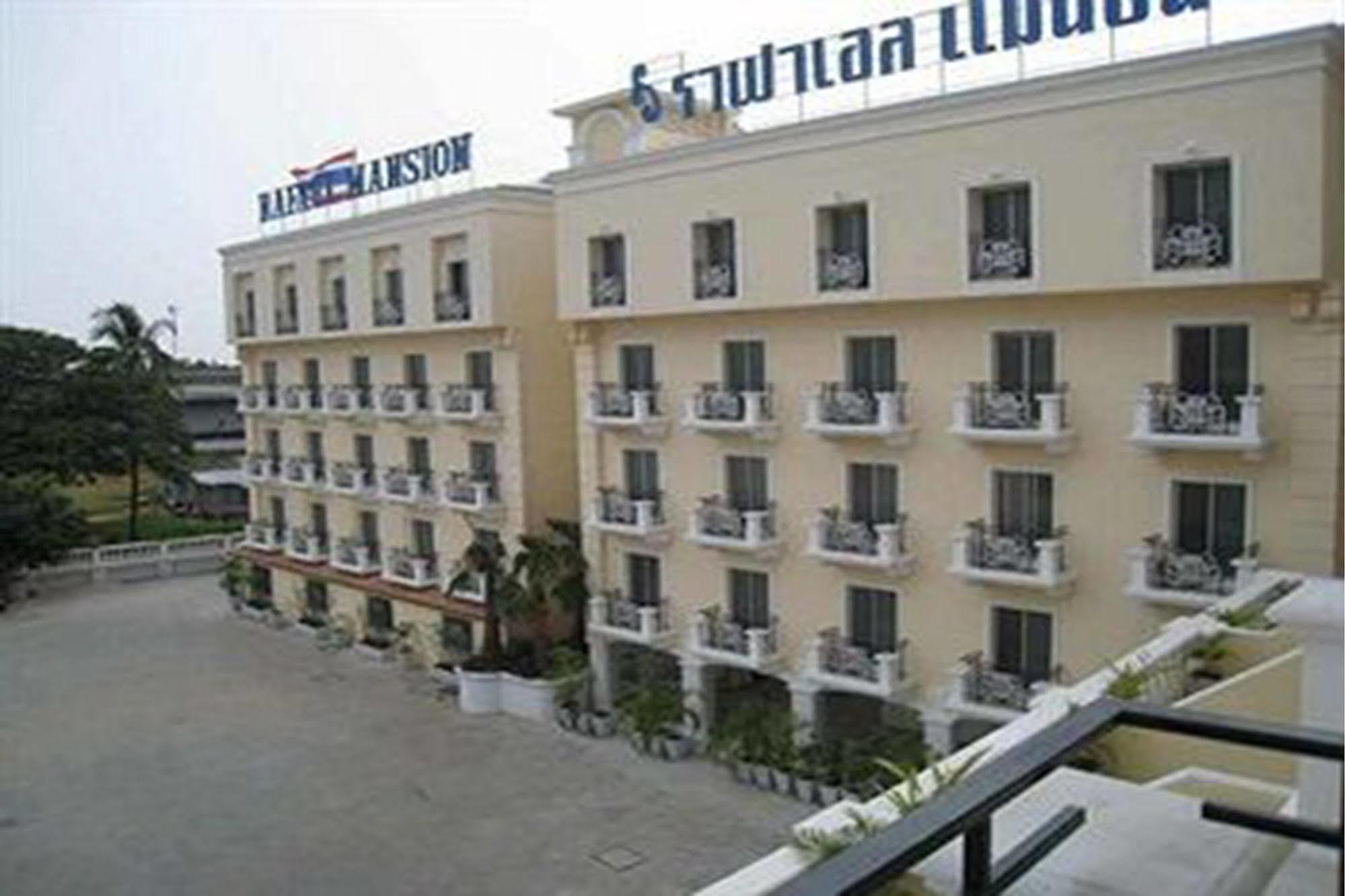 Rafael Hotel And Mansion Bangkok Exterior foto